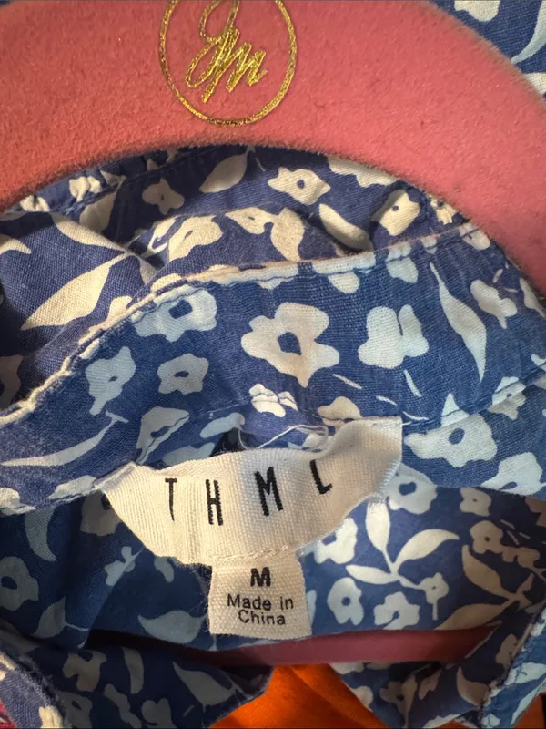 THML Blue and White Floral Top - Image 5