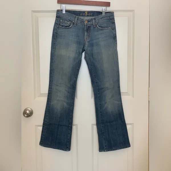 7 For All Mankind Blue Low-Rise Boot-Cut Jeans. Size-26. Boho Revival - Image 3