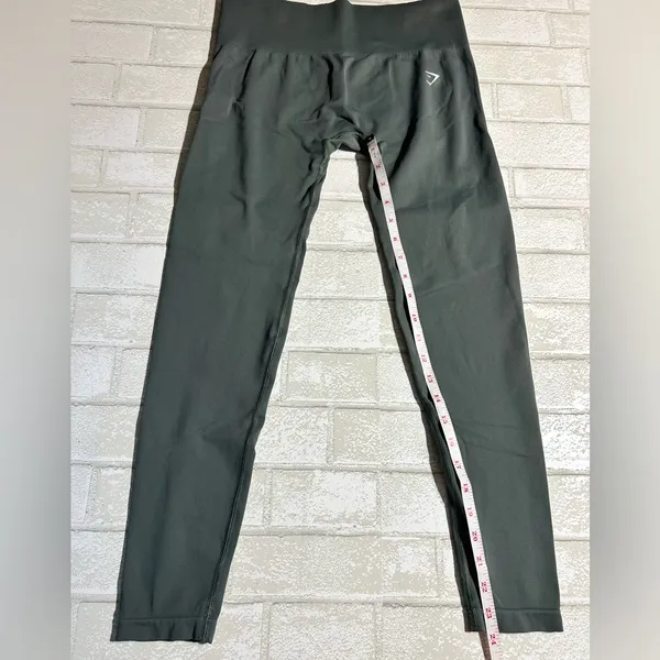 Gymshark High Waisted Gray Leggings Size Large - Image 5