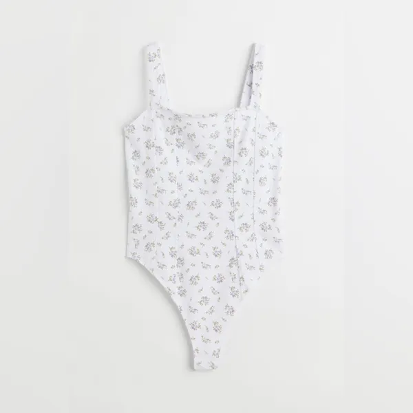 H&M Jersey Thong Bodysuit size Medium Print is lavender small flowers - Image 2