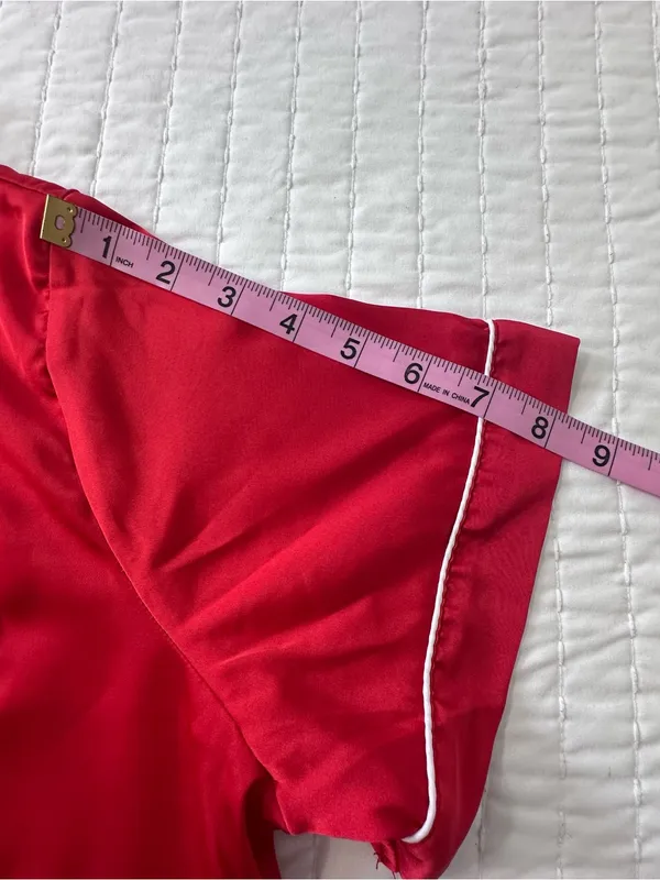 Ekouaer Bedtime Stories Red Satin Short-Sleeve Pajama Set with White Piping in Size M - Image 9
