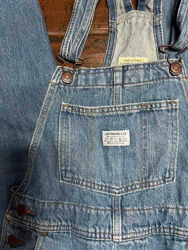 Levi’s Medium Wash Straight Leg Denim Jeans Overalls Women’s Size Medium - Image 3