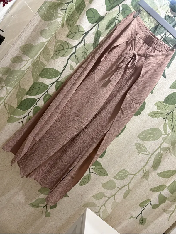 Hem & Thread Blush Pink High-Waist Wide Leg Split Pants - Image 2