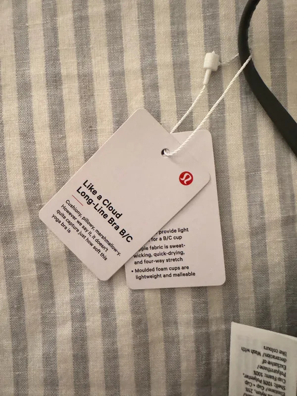Lululemon sports bra  - Image 4