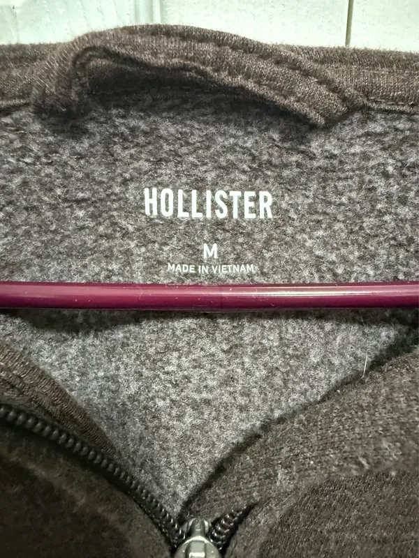Hollister Easy Half-Zip Hoodie - Image 5