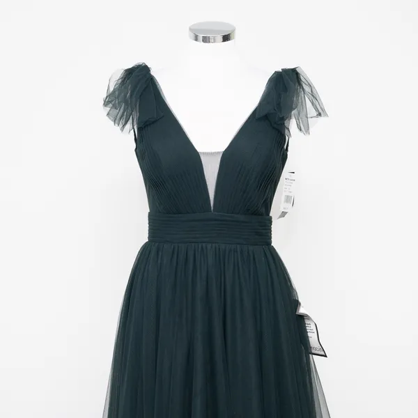Betsy & Adam‎ - Hunter Green V-Neck Sleeveless Tulle Gown - Image 8