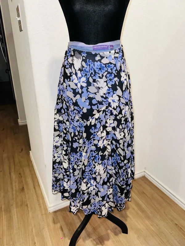 Women's Blue Floral Maxi Skirt - Flowing Print Skirt - Image 6