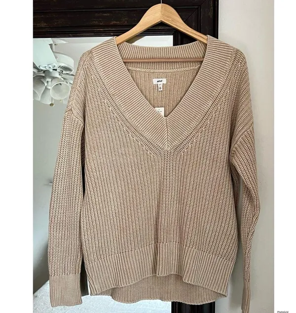 Aerie V Neck Sweater Cozy Lounge NEW - Image 2