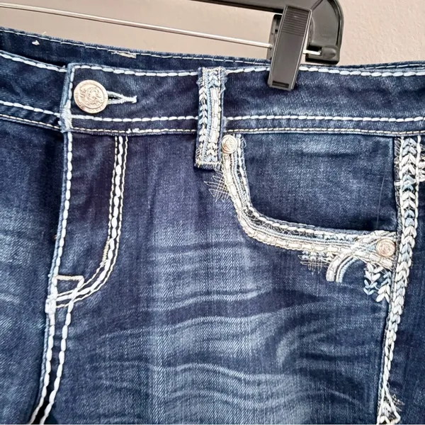 Grace in LA Bootcut Jeans Size 31 Dark Wash Embroidered Bling Western Y2K Boho - Image 4
