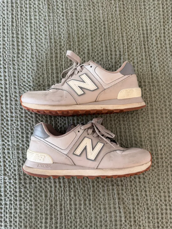 New Balance 574 - Image 2