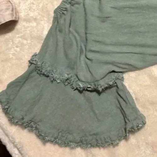 Umgee Sage Green Linen Blend Off The‎ Shoulder Ruffle Fringe Tie Front Top Large - Image 9