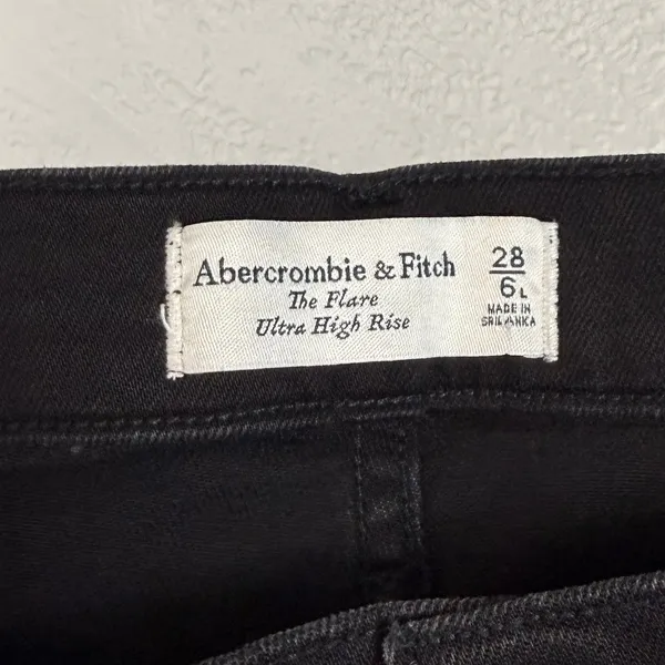 Abercrombie & Fitch The Flare Ultra High Rise Jeans Black Size 28/6 Long - Image 3