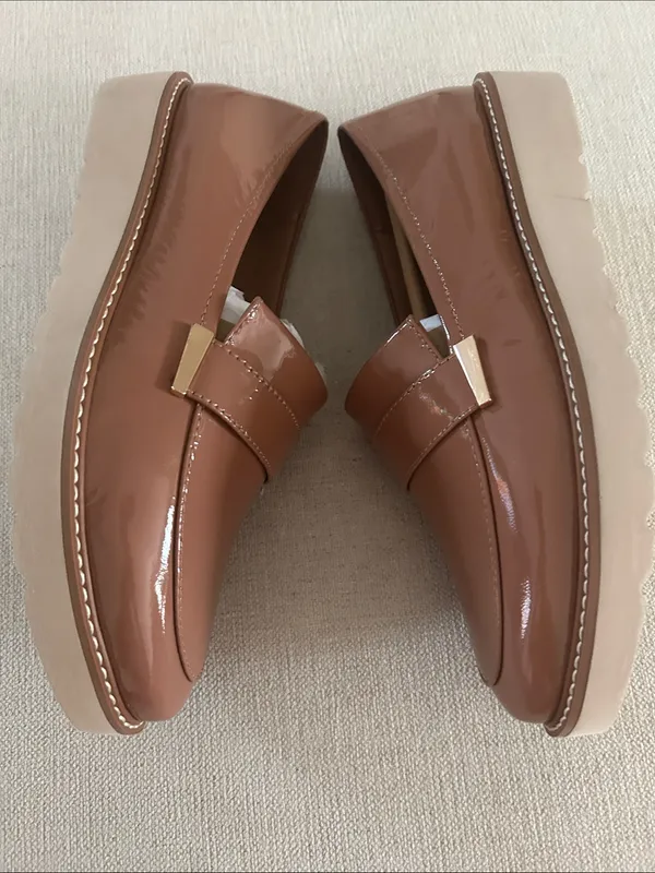 Naturalizer Adiline leather slip-on loafer,Hazelnut brown patentSize 9.5W, NWOT - Image 5