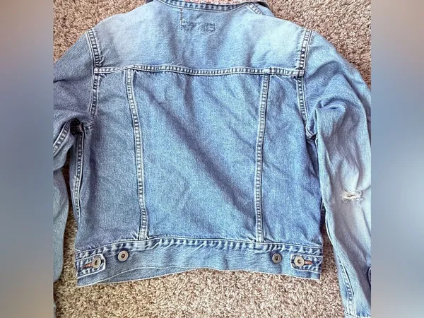 REPLAY Made in Italy Women’s XL Classic Denim Vintage Embellished Cropped Jacket - Image 5
