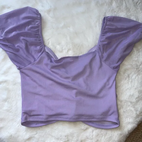 Purple going out crop top Size M - Image 2