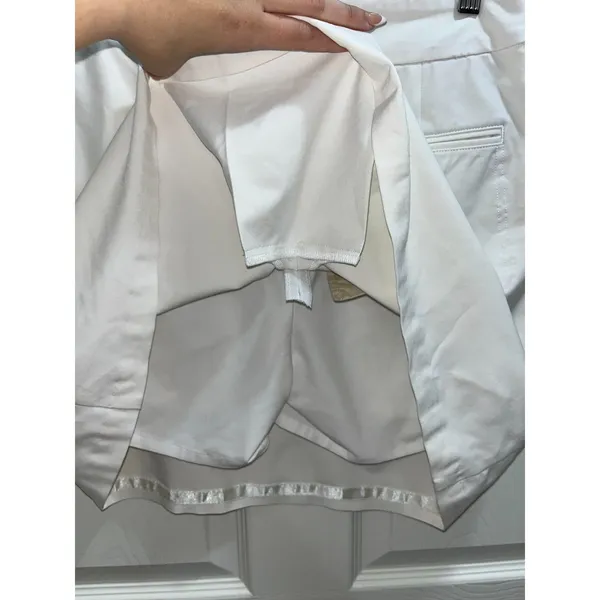 Peter Millar Wicking White Skort Size 4 Performance UPF Tennis Golf - Image 5