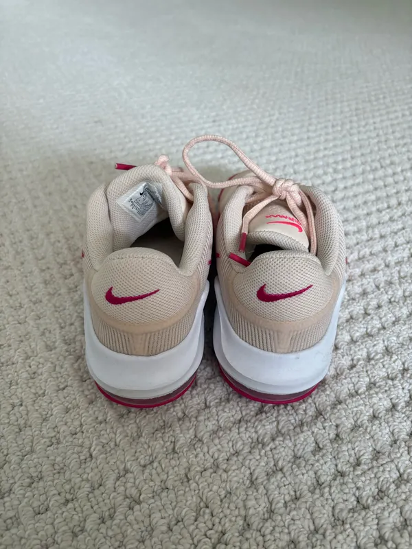 Women’s Basketball Shoes Nike - Image 4