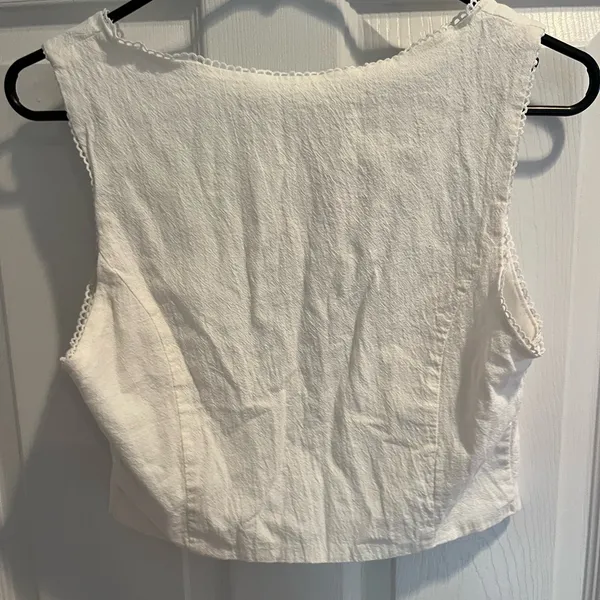 White Sleeveless Women's Top Size M - Image 2