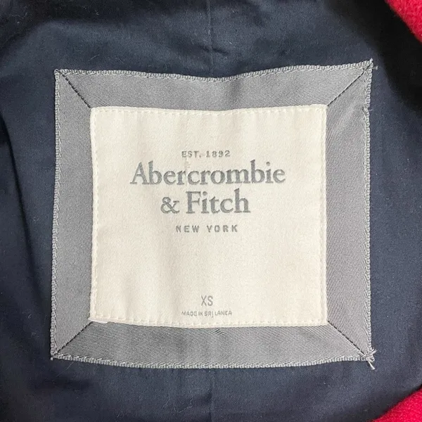Abercrombie & Fitch Cropped Red Blazer Size XS Wool Blend 2 Button Jacket Preppy - Image 9