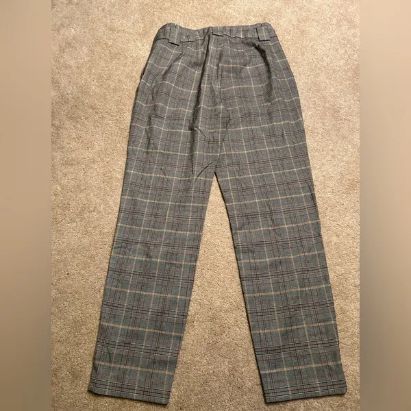 Express Women's Gray Plaid Trousers - Image 2