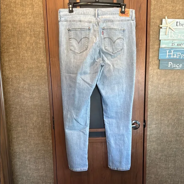 Levi’s 311 Shaping Skinny Jeans - Image 3