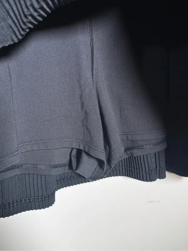 All In Motion Women’s Black Pleated Skort Large Tennis Golf - Image 4