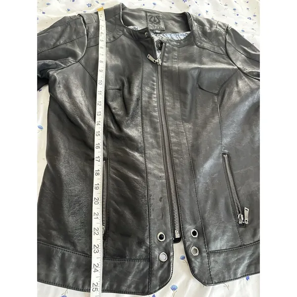 Odyn Women's Black Vegan Leather Moto Jacket. Quilted. Metal Accents. Zipper - Image 4