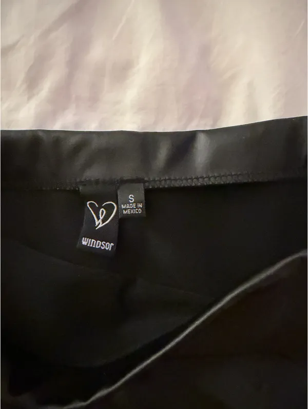 Windsor Faux Leather Skirt Black Mini - Image 4