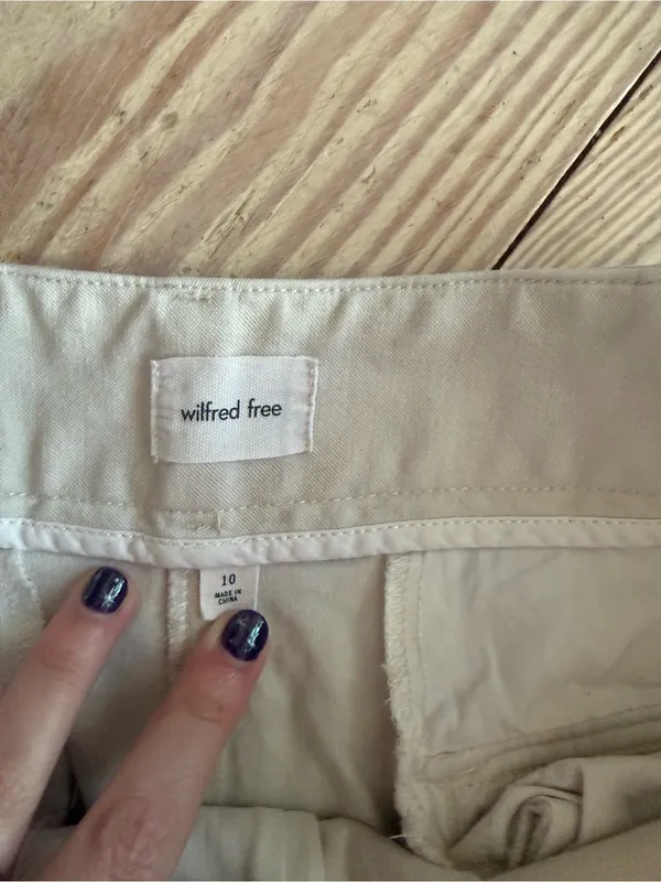 Wilfred Free Beige Cargo Pants Size 10 - Image 4