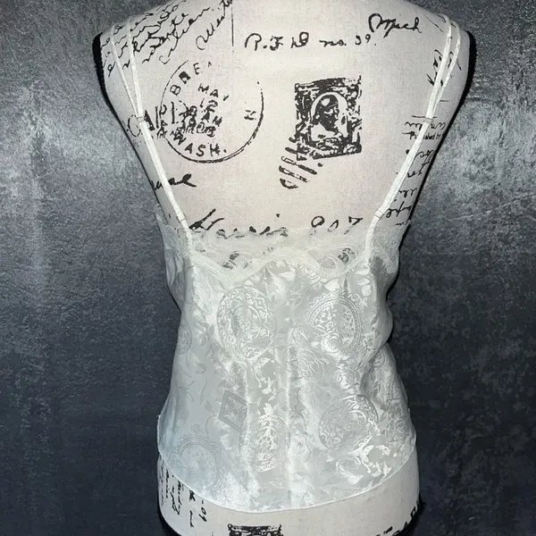 Victoria’s Secret‎ lace silky camisole medium - Image 8