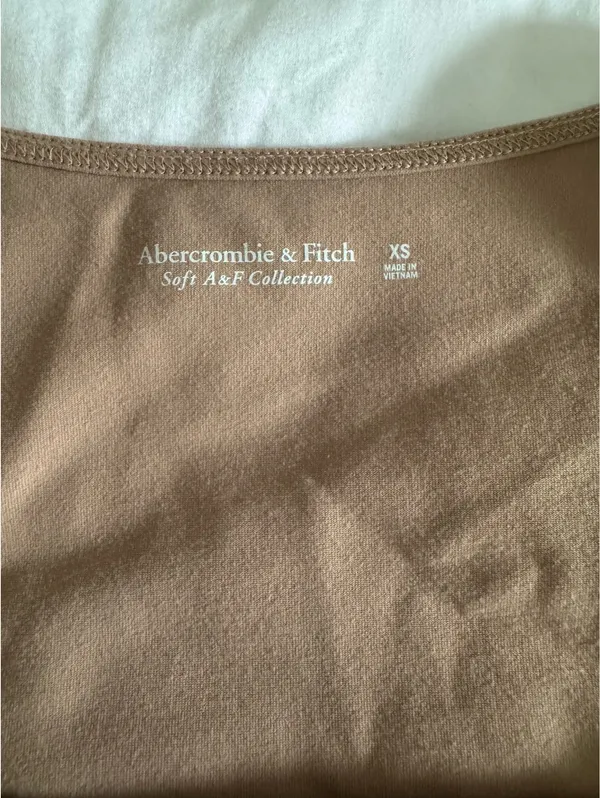 Abercrombie top - Image 2
