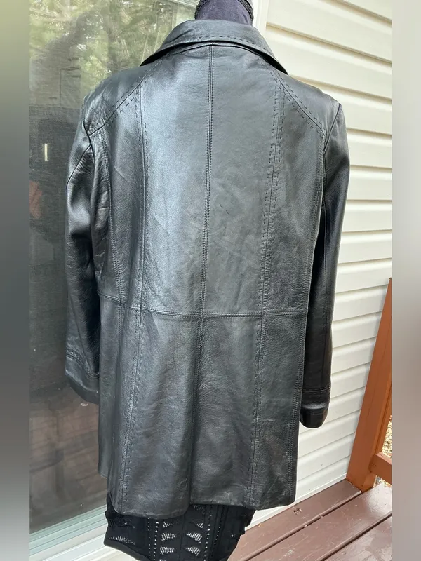 Elegant genuine Leather Button-Front Women's Jacket🍃🍂🍁 - Image 2