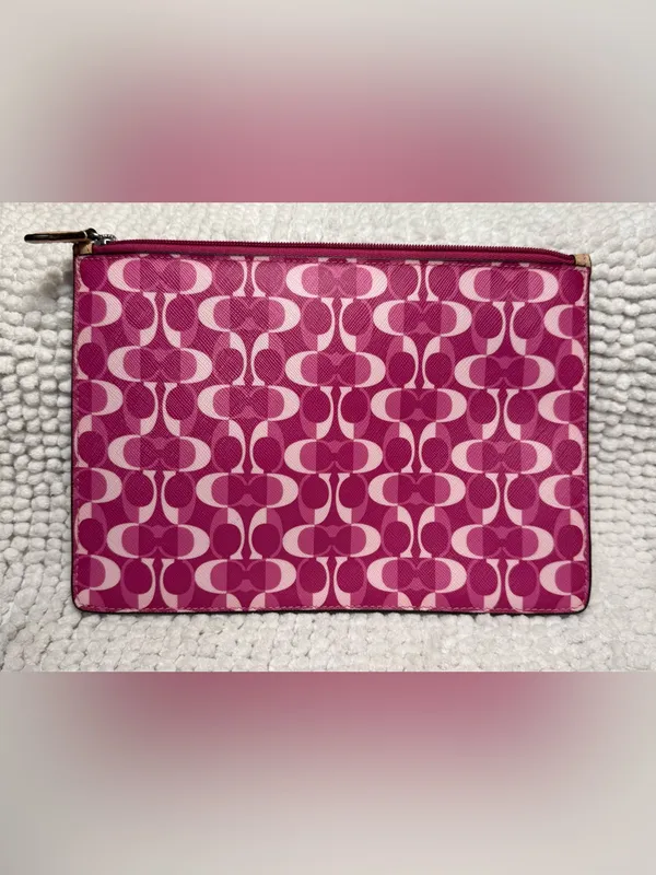 Coach Peyton Dream C Bordeaux Pink Tech iPad Tablet Case Clutch F67516 - Image 2