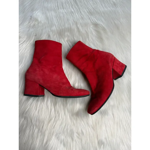 Dorateymur Red Suede Sybil Ankle Boots - Image 10