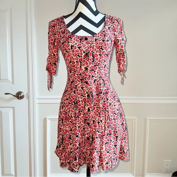 Free People Laced Up Corset Mid Sleeve Floral Mini Dress‎ in Black Combo Size XS - Image 4