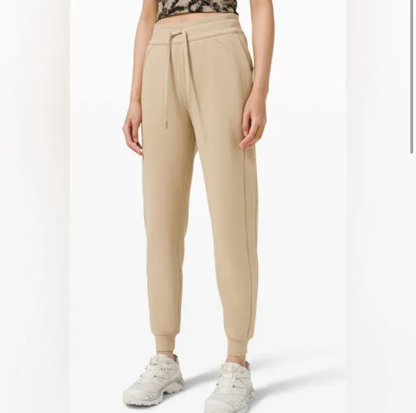 Lululemon Scuba Joggers - Image 6