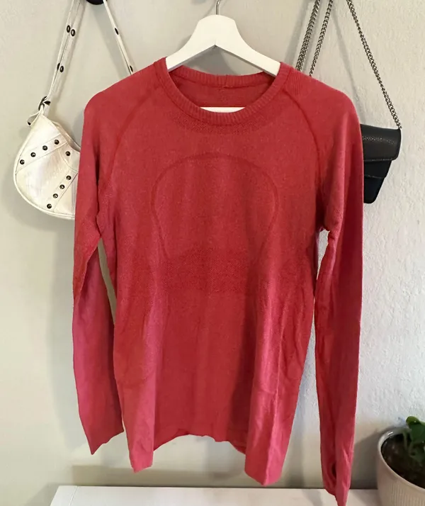 Lululemon Swiftly Tech Long Sleeve Shirt 2.0 Race Length - Image 2
