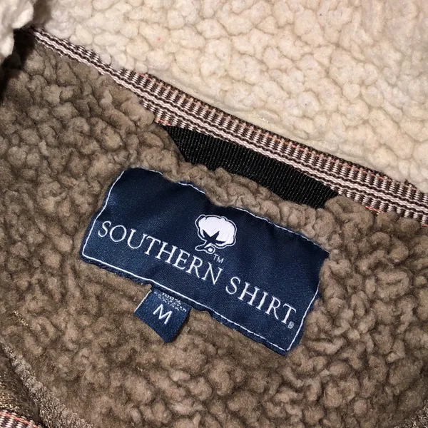 Southern Shirt brown pullover Sherpa size medium - Image 4
