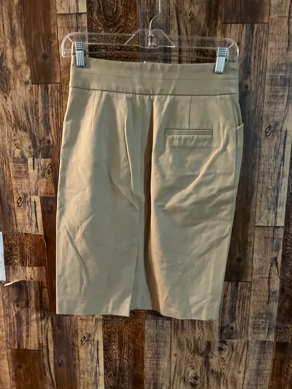 Banana Republic women's beige skirt size 0 (rm22) - Image 4