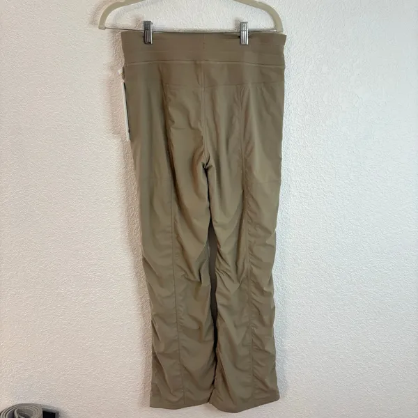 Lululemon Dance Studio Mid Rise Pant Regular Womens Size 6 Sheer Oak NWT NEW - Image 4