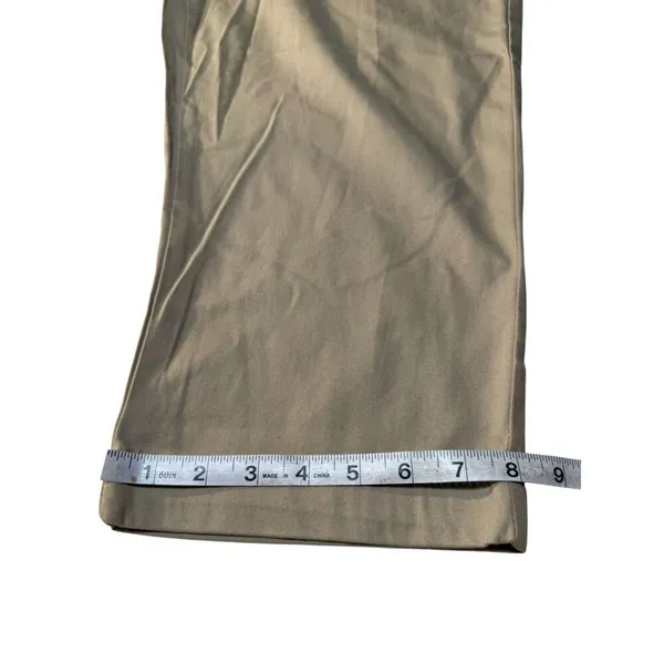 St. John’s Bay Capris- Khaki/ Mid Rise/Sz 14 NWT - Image 6