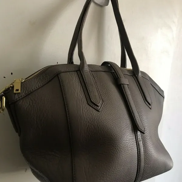 J Crew Large Light Brown Leather Trapeze Tote - Image 6