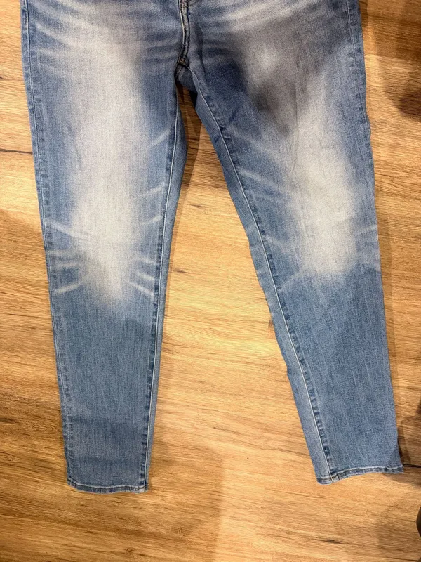American Eagle Jeans - Image 5