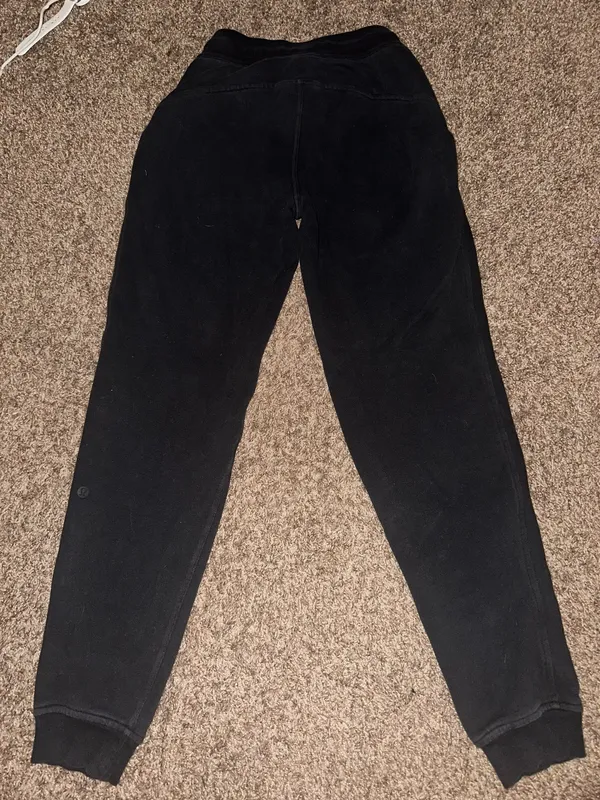 Lululemon black joggers - Image 2