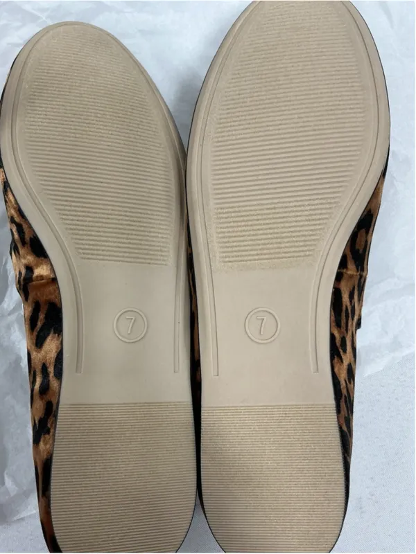 Womans New In Box A New Day Tamsin Leopard Print Mary Jane Flats 7 - Image 5