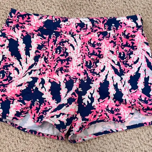 Lilly Pulitzer Hazelle Stretch Shorts Nauti Navy Beyond The Sea Scallop 4 - Image 2