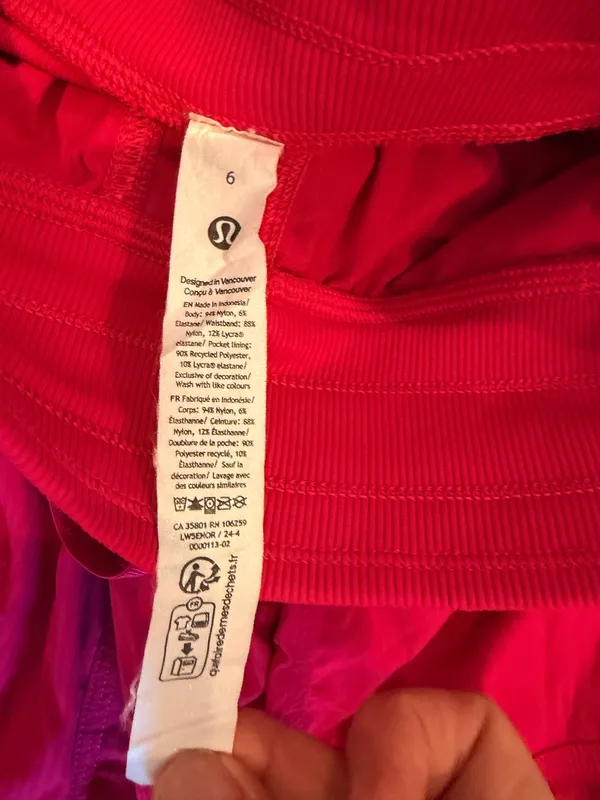 Lululemon dance studio  - Image 3