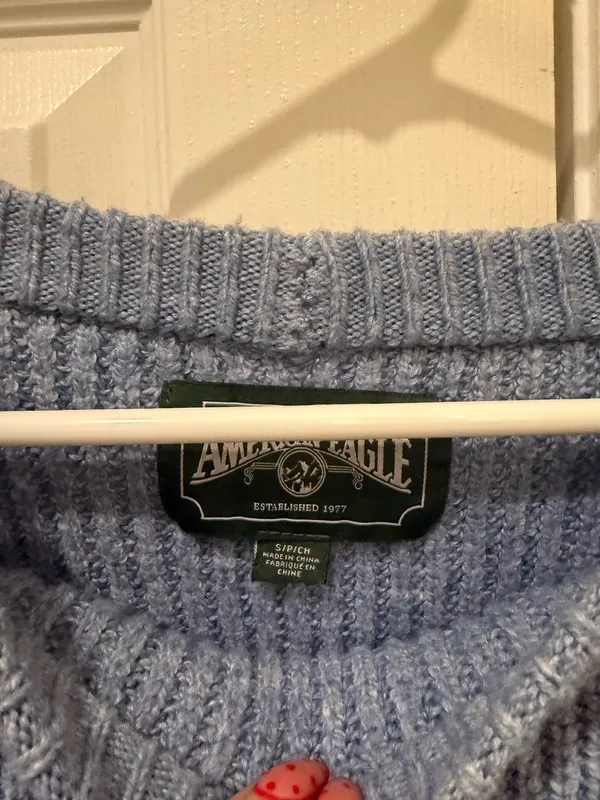 American Eagle Sweater - Image 2