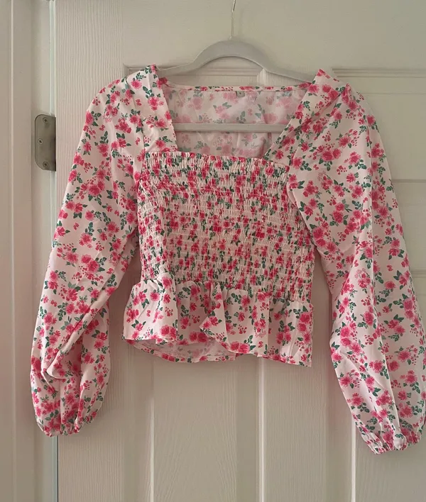SheIn Floral Top - Image 3