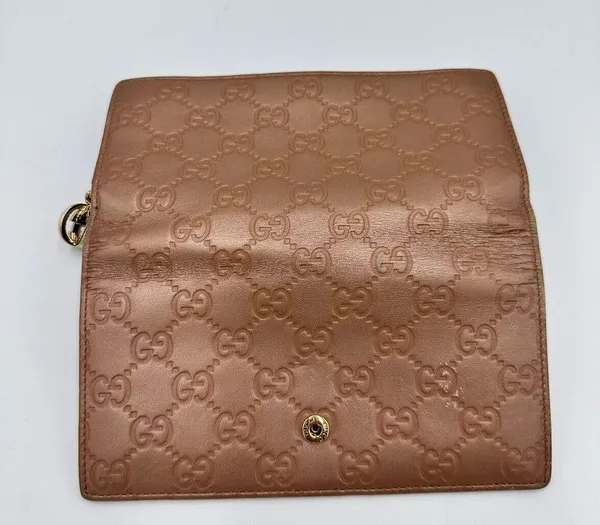 GUCCI Metallic Guccissima Continental Wallet Pink - Image 4